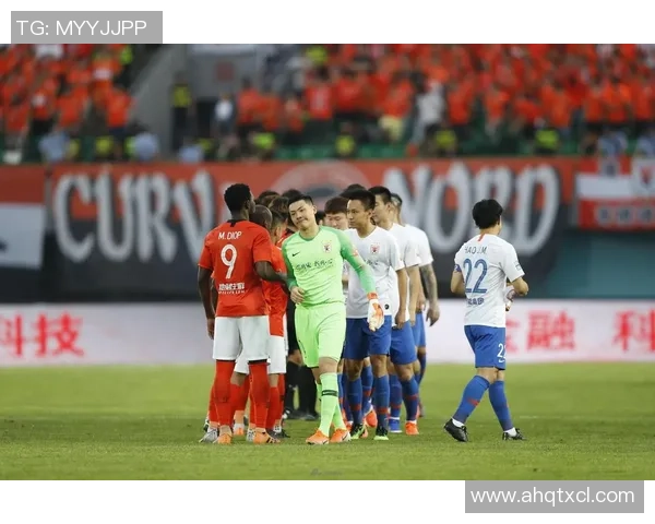 北京人和与山东鲁能激战正酣谁能在这场较量中笑到最后